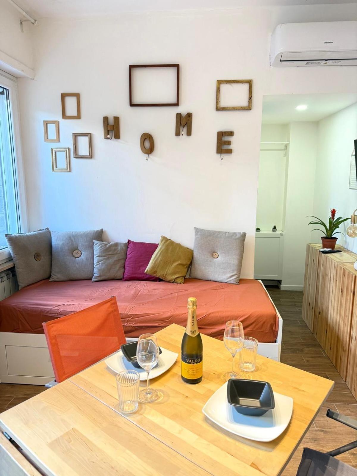 Apartamento Happy House With Private Garden *
