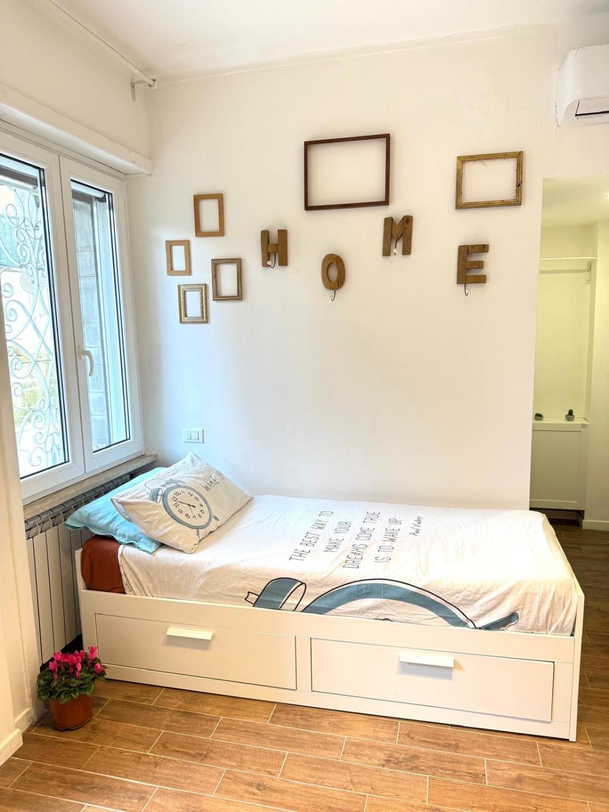 Apartment Happy House With Private Garden Rome